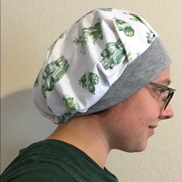 HANDMADE SCRUB CAP - Picture 3 of 4